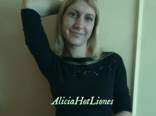 AliciaHotLiones