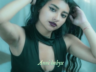 Anni_babyx