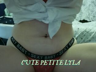 CUTE_PETITE_LYLA