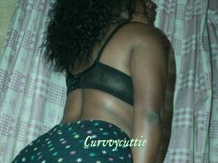 Curvvycuttie