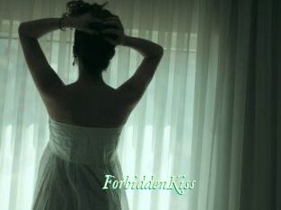 ForbiddenKiss_