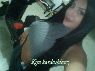 Kim_kardashian7